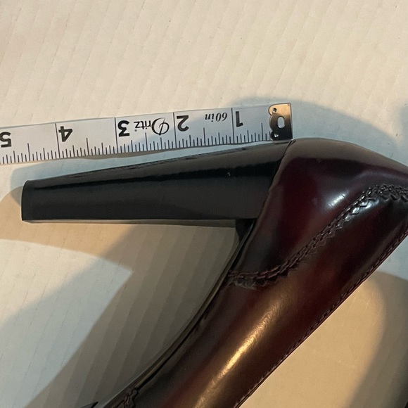 Max Studio Fury Burgundy Leather Heel Peep Toe Pumps Shoes Size 9 - Picture 5 of 9